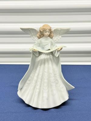 Angel Lladro Daisa #5719 Porcelain Figurine Tree Topper Retired