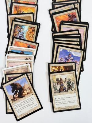 LOT 31: Vintage Magic the Gathering MTG TCG White Common Cards