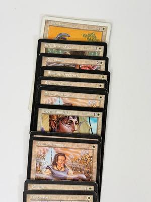 LOT 31: Vintage Magic the Gathering MTG TCG White Common Cards