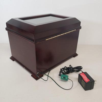 LOT 44: Mr. Christmas Animated Holiday Symphonium in Original Box