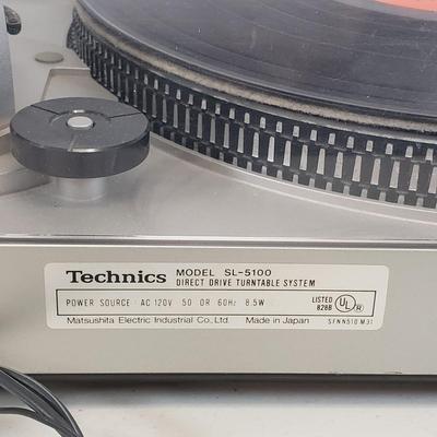 LOT 46: Technics SL-5100 Direct Drive Turntable System