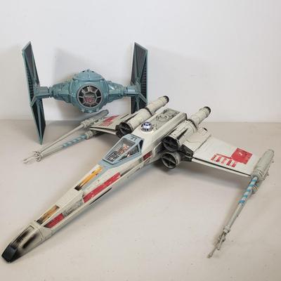 LOT 47: Star Wars Electronic X-Wing Fighter & Imperial TIE Fighter Toys