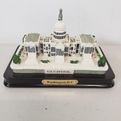 LOT 55: American Patriotic & Presidential Memorabilia