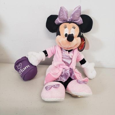 LOT 56: Disney Happy New Year Millenium Plush Set & Disney Parks Exclusive Minnie Mother's Day Plush