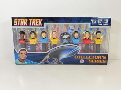 LOT 62: Star Trek Masterpiece Edition The Captains Series Captain James T Kirk Action Figure NRFB, Pez Collectible Set, Star Trek Magazines