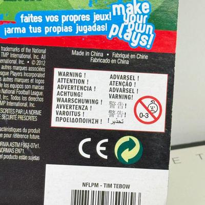 LOT 65: Sports Memorabilia Collection: Slim Jim Glass Mugs, Avon Stein, Riddell Mini Helmets & More