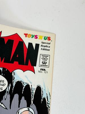 LOT 77: Vintage 1980s-90s DC Batman Comics