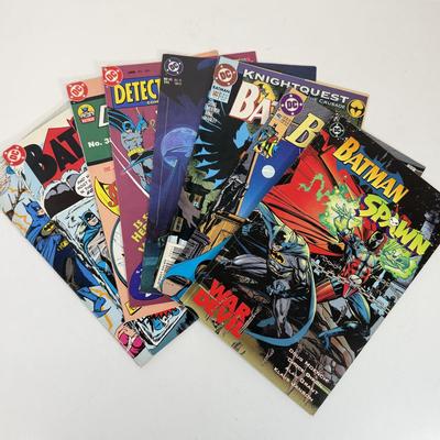 LOT 77: Vintage 1980s-90s DC Batman Comics