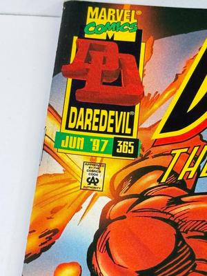 LOT 84: 1990s Marvel Comics: Daredevil, Venom, X-Men & More