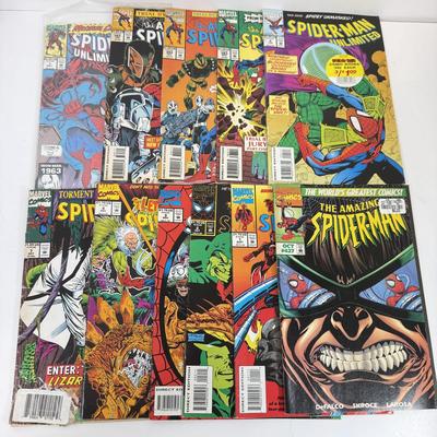 LOT 85: 1990s Marvel Amazing Spider-Man Comic Books