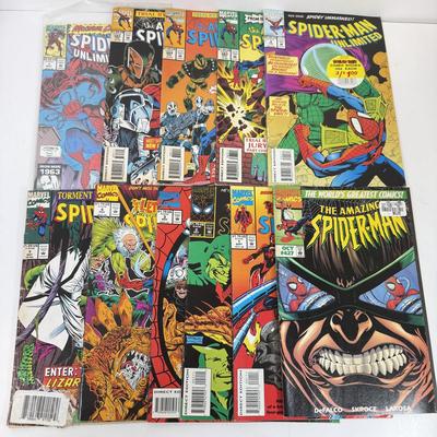LOT 85: 1990s Marvel Amazing Spider-Man Comic Books