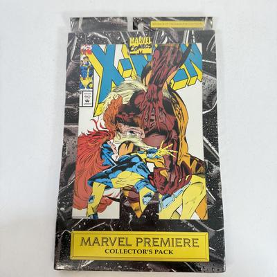 LOT 87: Marvel Comics Collector's Packs: Fantastic Four, X-Men, Spider-Man & New Force