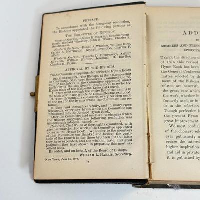 LOT 99: 1870s Methodist Hymnal & Antique Youth's Keepsake
