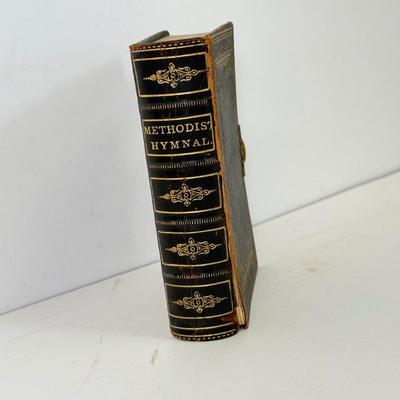 LOT 99: 1870s Methodist Hymnal & Antique Youth's Keepsake