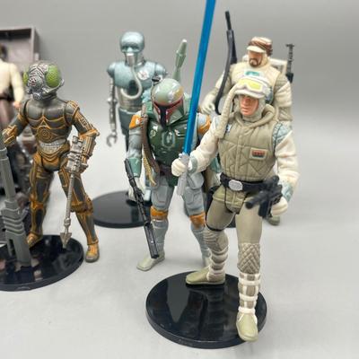 LOT 161F: Star Wars Power of the Force Action Figures - Empire Strikes Back w./ Accessories