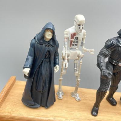 LOT 166F: Star Wars Power of the Force Action Figures - Return of the Jedi