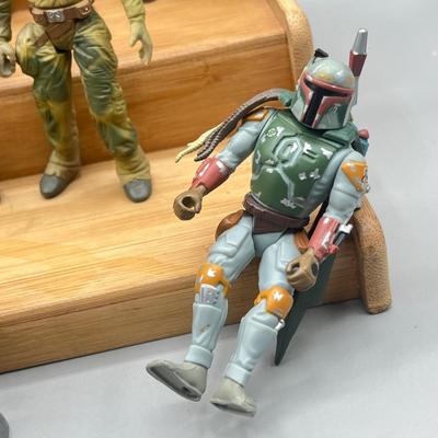 LOT 174F: Star Wars Power of the Force Action Figures - Return of the Jedi