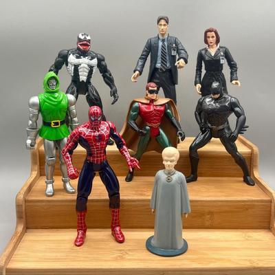 LOT 176F: Assorted Action Figures - Marvel, DC, Star Trek, X-Files