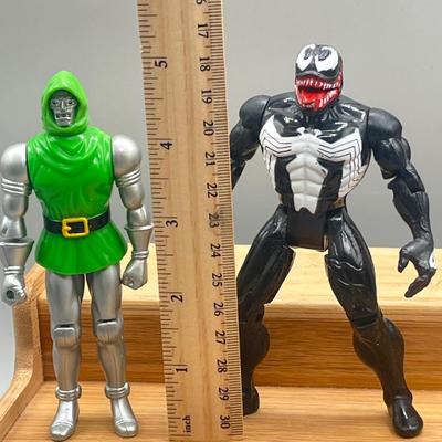 LOT 176F: Assorted Action Figures - Marvel, DC, Star Trek, X-Files