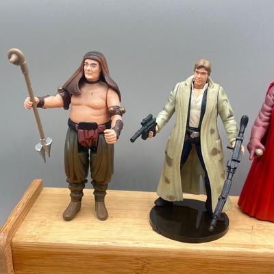 LOT 177F: Star Wars Power of the Force Action Figures - Return of the Jedi w/ Accessories