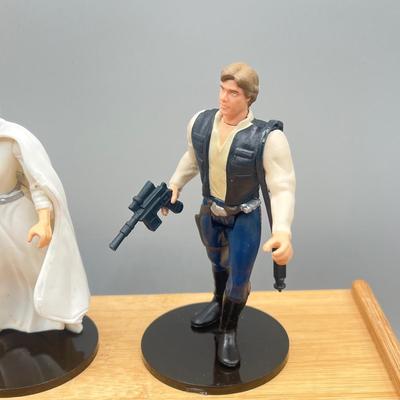 LOT 178F: Star Wars Power of the Force Action Figures - A New Hope - w/ Accessories
