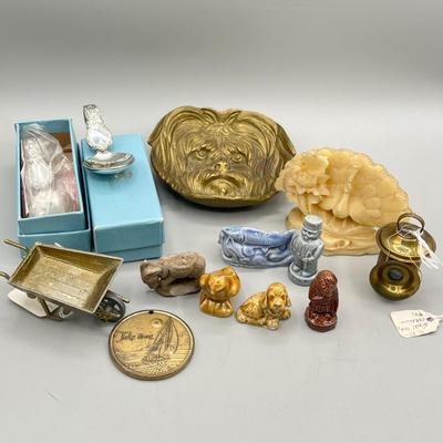 LOT 202J: Vintage Trinkets and Figurines