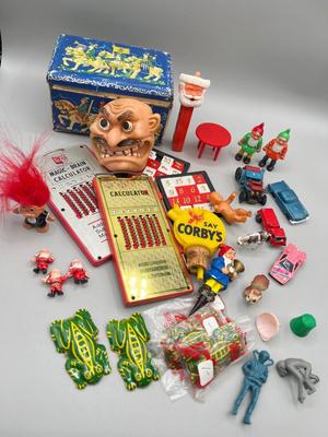 LOT 203J: Vintage Toys and Collectibles