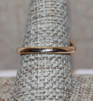 Size 11 Gold Tone No Stones "LOOP & SNAKEHEAD" RING (3.2g)