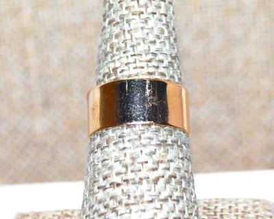 Size 7½ Simple Gold Tone No Stones Band RING with Tight OPEN-ENDED Band (2.6g)