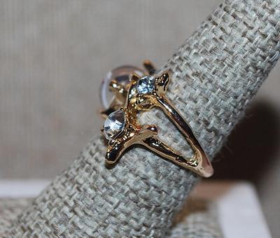 Size 8½ Interesting 2 Jeweled STARS & HALF GLOBE RING Combo with Iridescent Globe & Clear Stones Stars on a Gold Tone FRONT...