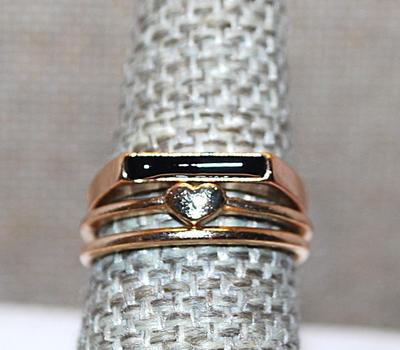 Size 7½ Collection of 3 RINGS -All Gold Tone; Small Heart; Black Enamel Stripe & No Stones Simple (3.5g)