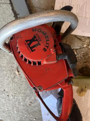 Homelite xl chainsaw-DOES NOT RUN!