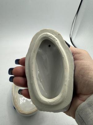 Blue & white trinket duck