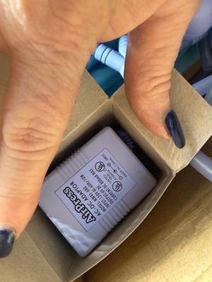 Air press massager-new in box