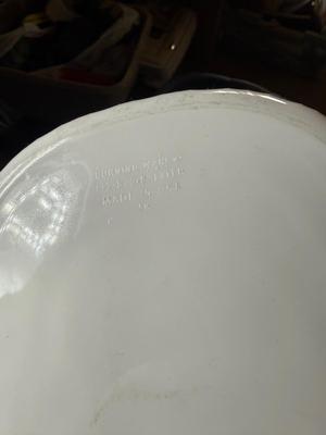 2 pc corelle baking dishes