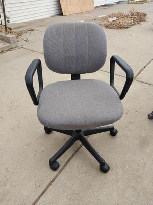 Sale Photo Thumbnail #66: ADJUSTABLE HEIGHT