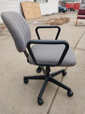 Sale Photo Thumbnail #67: ADJUSTABLE HEIGHT