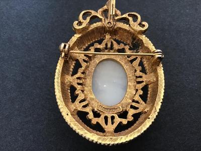 Sale Photo Thumbnail #2: Excellent