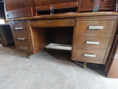 Sale Photo Thumbnail #116: MEASURES 53X30"