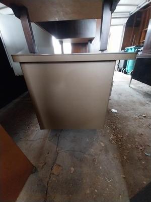 Sale Photo Thumbnail #148: MEASURES APPROX. 53X30