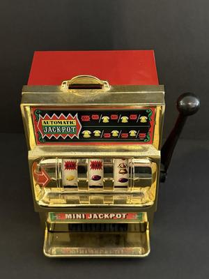 Slot Machine Bank/Toy