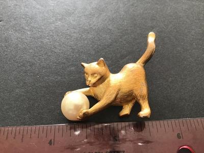 Sale Photo Thumbnail #7: See pictures