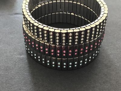 Sale Photo Thumbnail #74: All stones are present