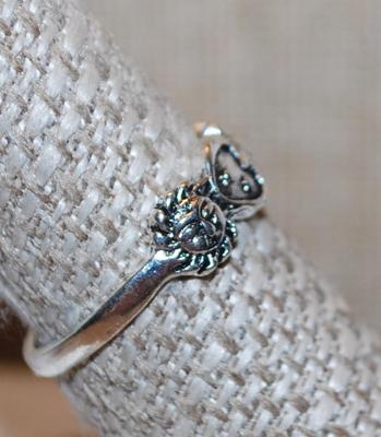 Size 7½ All Silver Tone "Sundial Faces" Ring (2.1g)