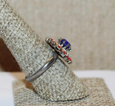 Size 9 VINTAGE Red, White + Blue "FLAG" RING with SPLIT BAND (4.1g)