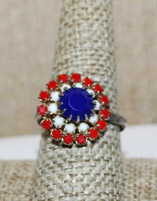 Size 9 VINTAGE Red, White + Blue "FLAG" RING with SPLIT BAND (4.1g)