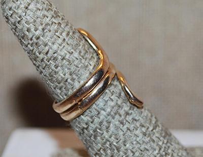 Size 7 Gold Tone No-Stones SNAKE RING (3.2g)