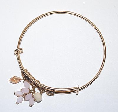 Pinkish Cluster Beads on Gold Tone Single Wire BRACELET (2½" Opening) with Accent Circles