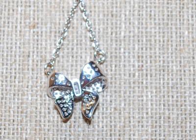 "Bowtie Ribbon" Sparkle Stones PENDANT (¾" x ¾") on a Silver Tone Necklace Chain 16" L