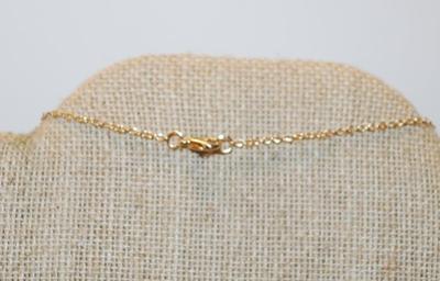 Gold Style Leaf PENDANT (1" x 1" ) on a Gold Tone Necklace Chain 17" L
